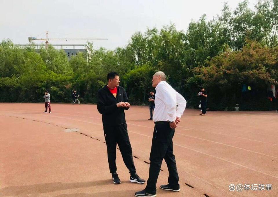 到教练新星, FlnPa 到教练新星, FlnPa