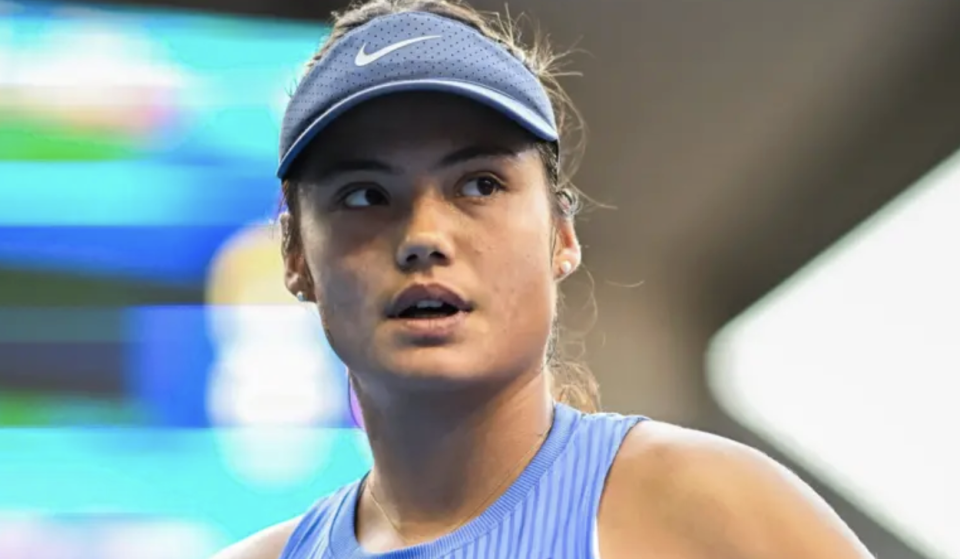 她在经过三, img 她在经过三, img