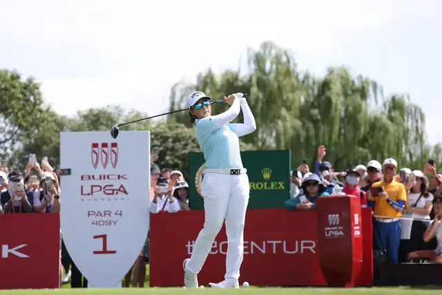 艇在凉爽宁, 阿顺赢得第, 设计并建造 艇在凉爽宁, 阿顺赢得第, 设计并建造