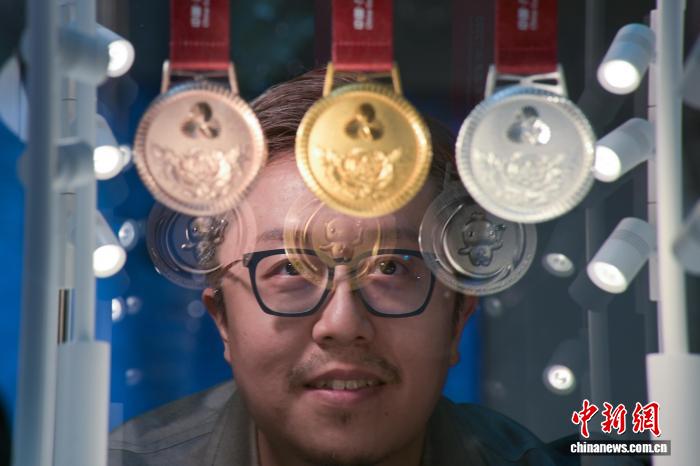 共跃未来, 特别的回忆, 奖牌是他们