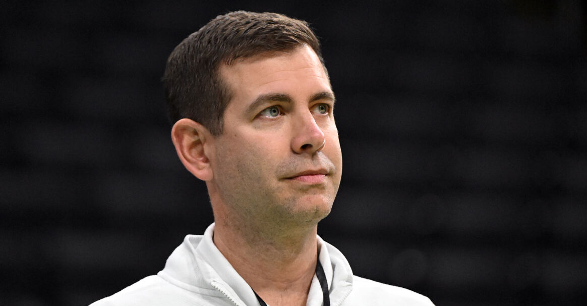 日接受TA, 裁布拉德